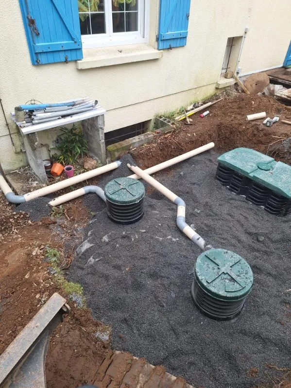 Installation d'une fosse septique avec regards à Plougastel-Daoulas — CLG terrassement et assainissement